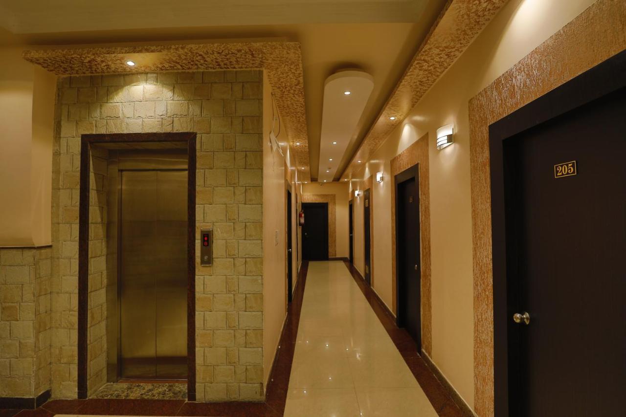 The Park Presidency Hotel بريلي المظهر الخارجي الصورة